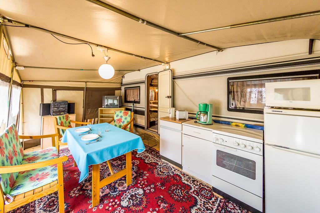 Campingplatz Am Huenstein Nohra  Eksteriør bilde