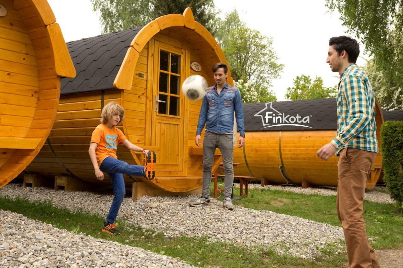 Campingplatz Am Huenstein Nohra  Eksteriør bilde